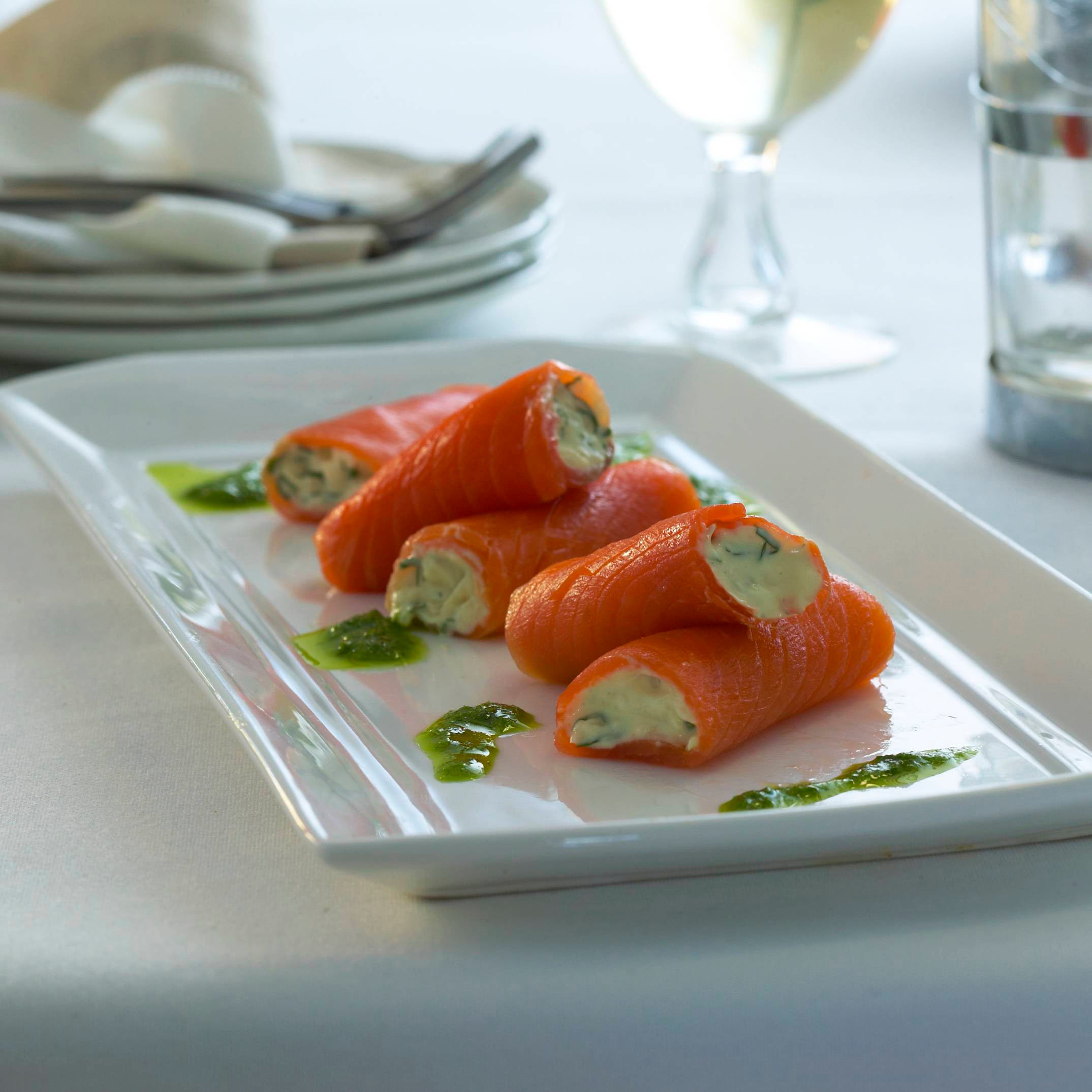 Smoked Salmon Bites with Shallot Sauce Recipe: How to Make It