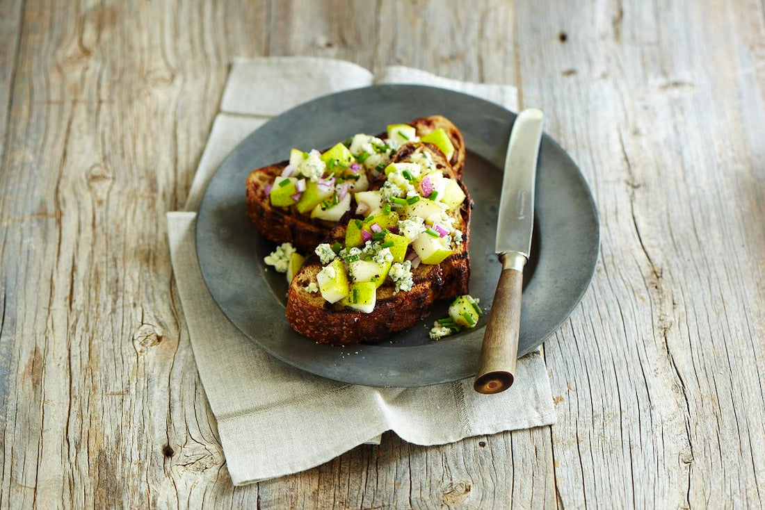 Walnut Toast with Pear & Stilton