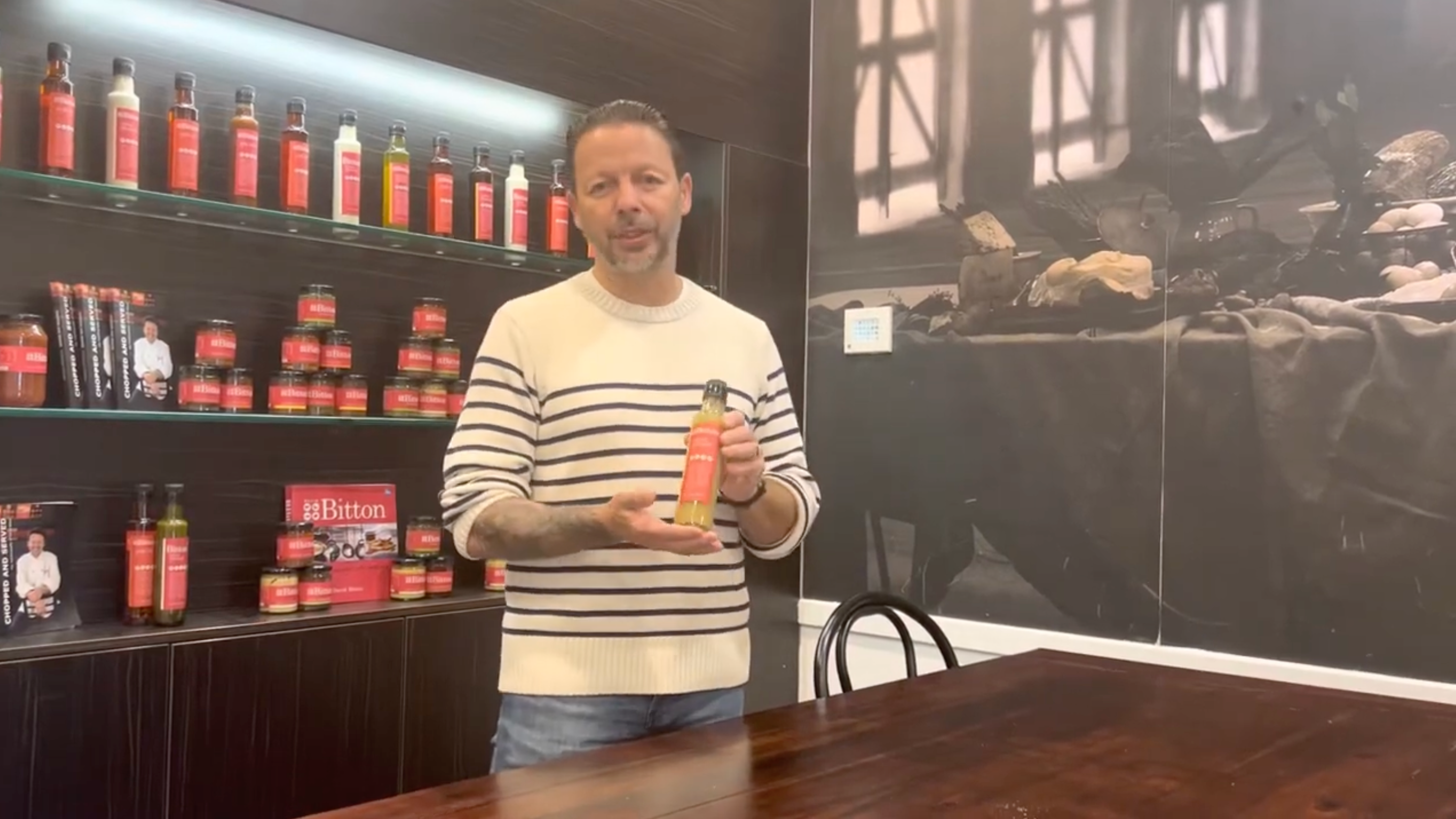 Load video: Bitton Gourmet Lemon Dressing presented by David Bitton